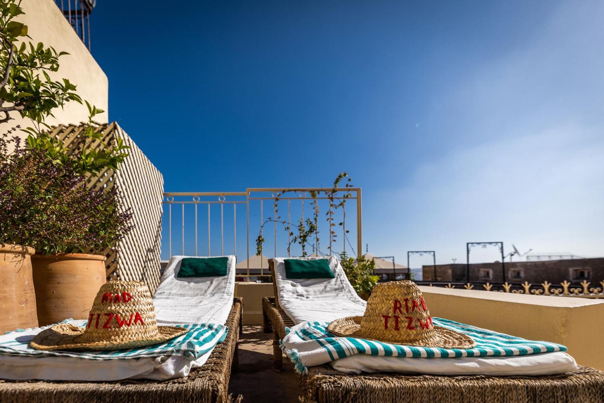 Riad Tizwa Fez Buitenkant foto