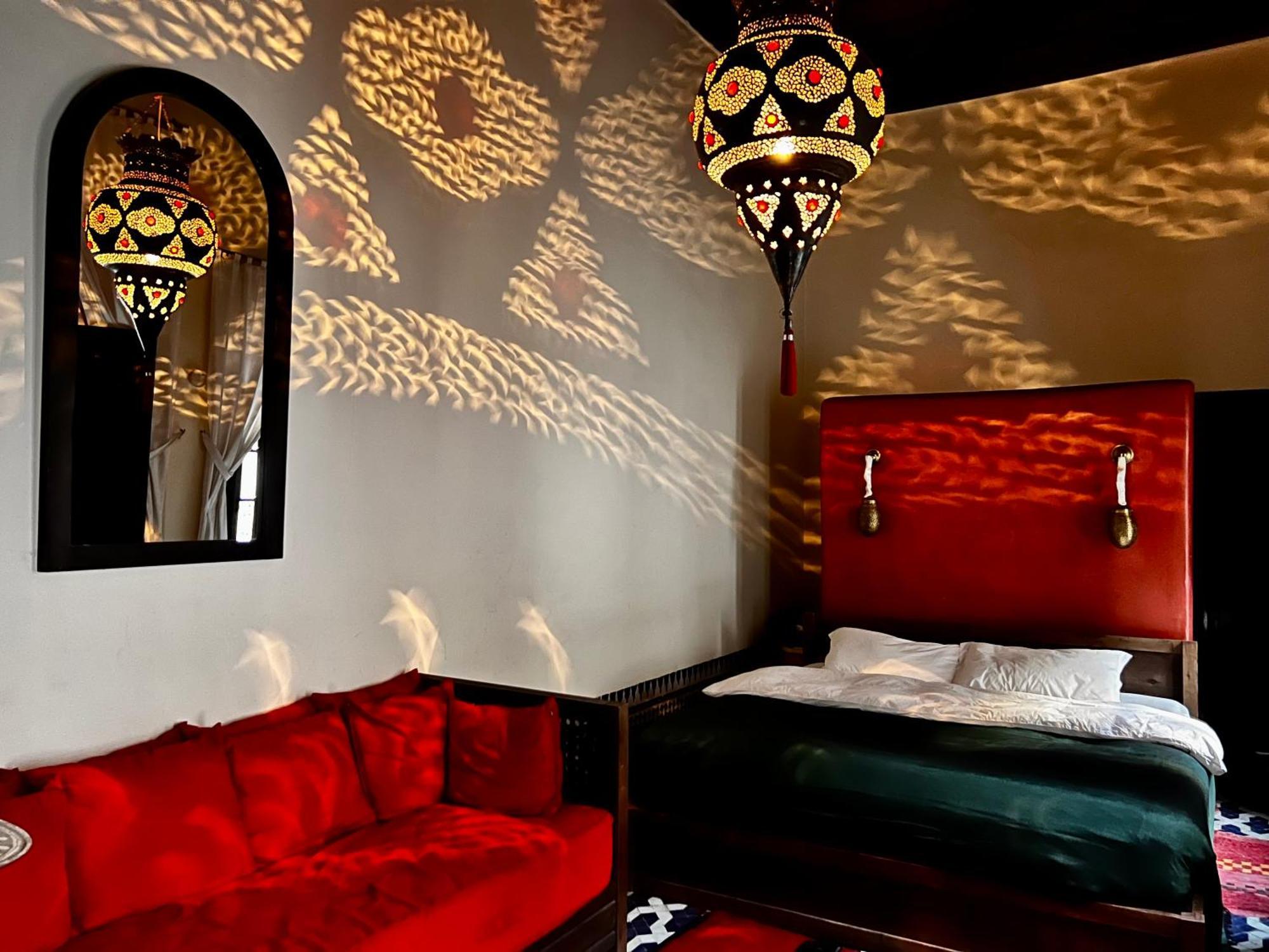 Riad Tizwa Fez Buitenkant foto