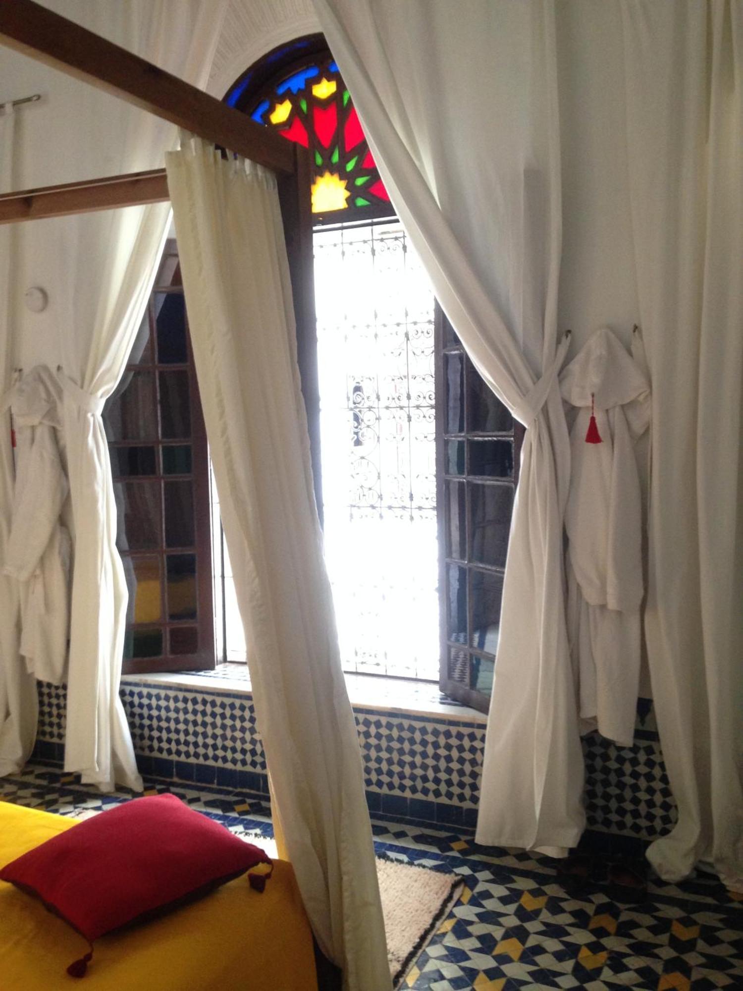 Riad Tizwa Fez Kamer foto