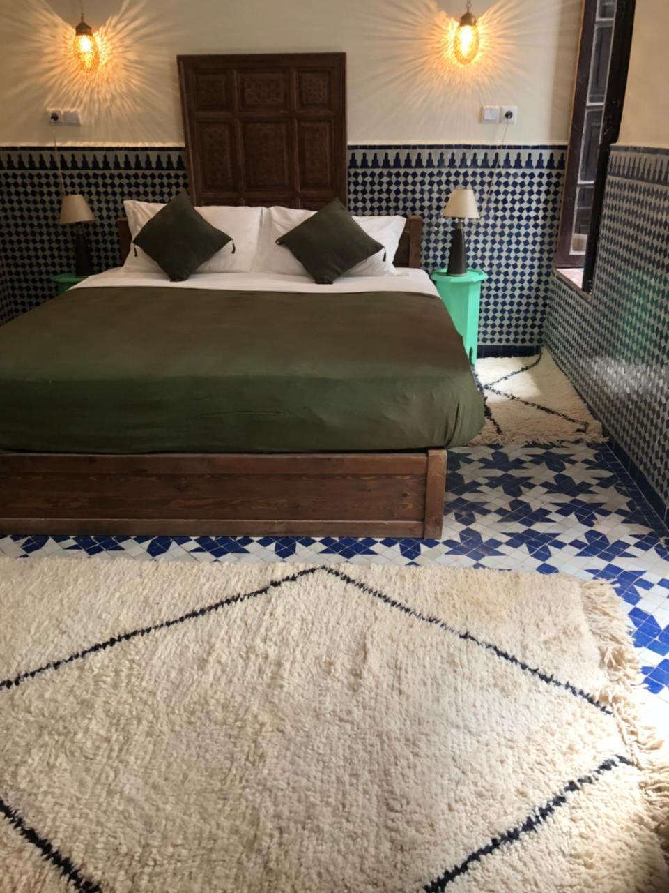 Riad Tizwa Fez Buitenkant foto